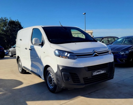 2017 Citroen Jumpy COMERCIAL 3 PLAZAS 12.980€